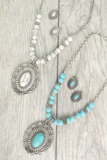 Western Oval Turquoise Concho Beaded Necklace Set​
