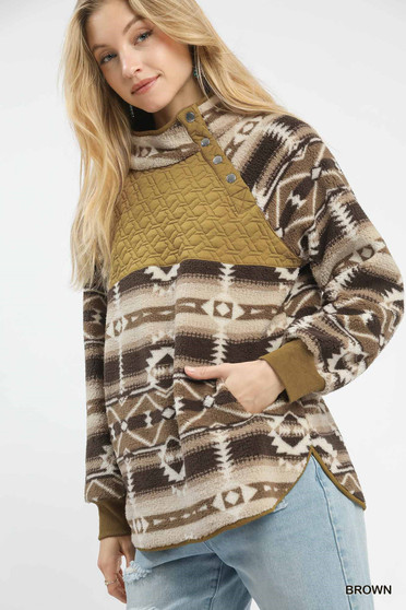 Umgee Aztec Print Sherpa Pullover