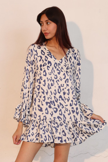 Simple Leopard Dress With Ruffle Cuff​​​​