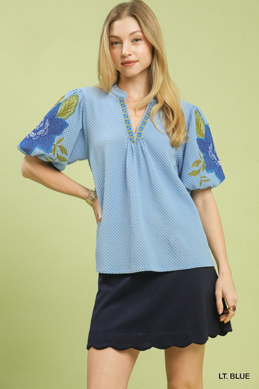 Umgee Textured Jacquard V-Neck Bubble Sleeve Top