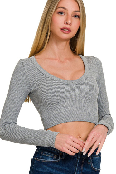 Zenana Seamless Fitted Rib V-neck Long Sleeve Crop Top