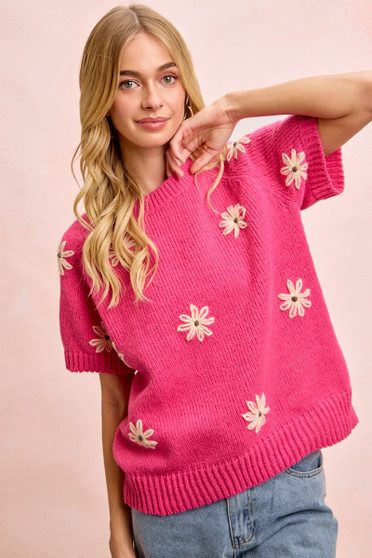 BiBi Flower Embroidered Short Sleeves Knit Top