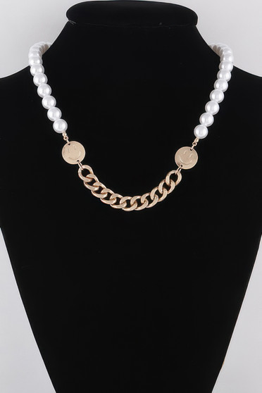 Two Toned Pearl N Bead Necklace 