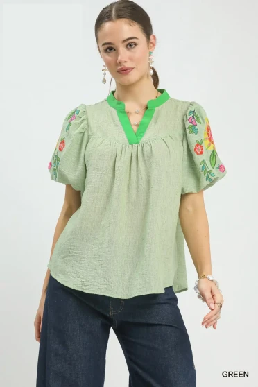 Umgee Embroidered Puff Sleeve Top