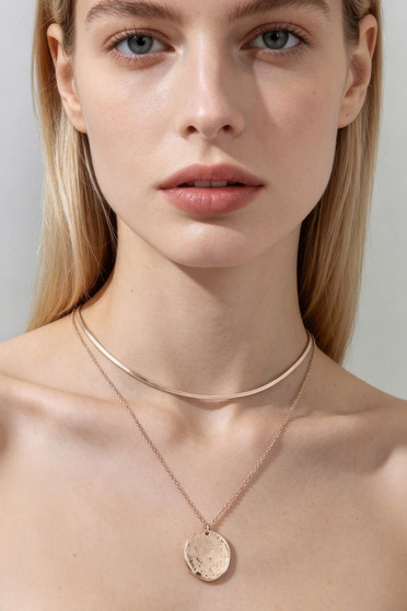 Double Hammered Pendant Chain Necklace