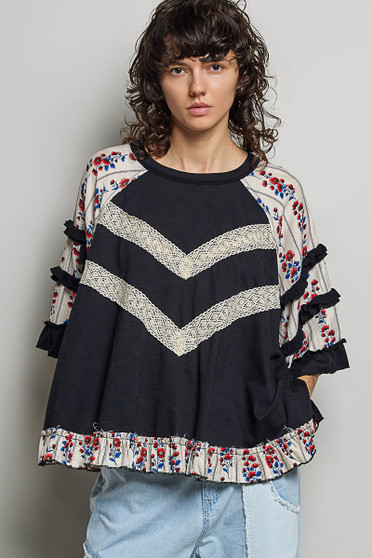 POL Round Neck Half Sleeve Contrast Floral Lace Oversized Knit Top