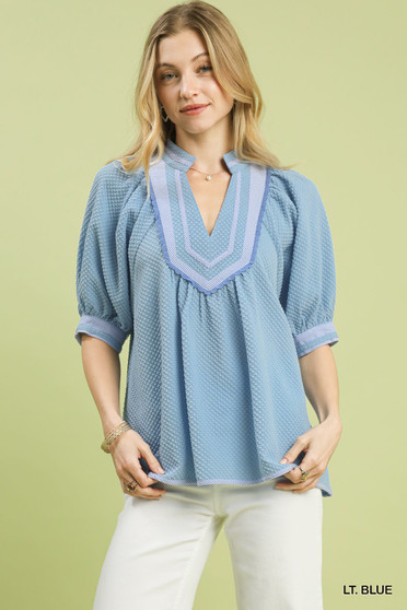 Umgee Textured Jacquard Contrast Trim Top