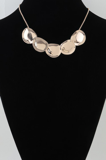 Hammered Scale Pendant Necklace 
