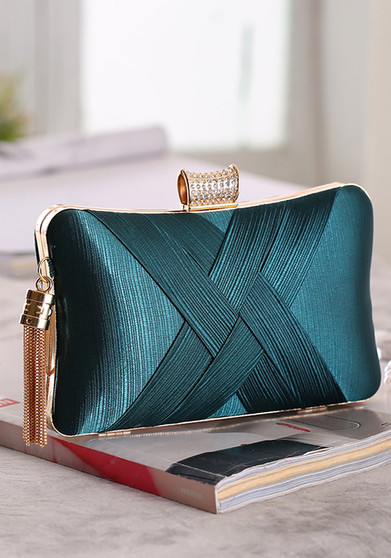 Women Metal Tassel Women Clutch Party Bag