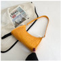 Handheld mini women's bag winter fashion shoulder bag Trendy gradient underarm baguette bag