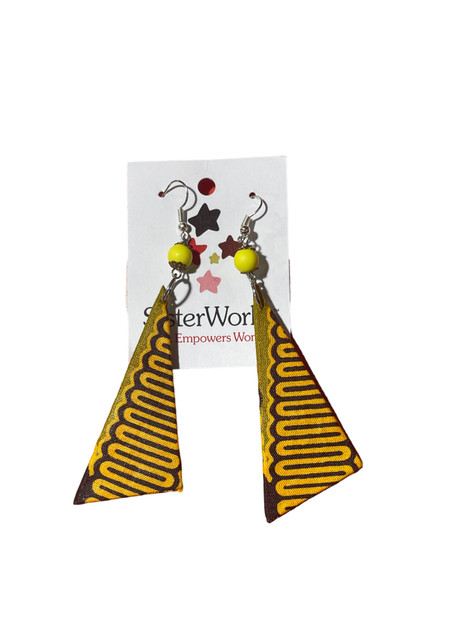 African long fabric earrings are not only fashionable accessories, but also a statement of style and culture. They can add a pop of colour and personality to any outfit, and express the wearer's identity and creativity.