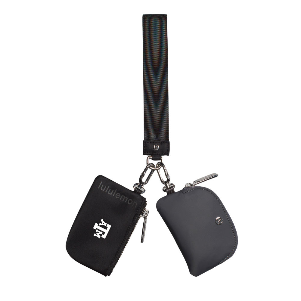 LULULEMON ポーチ　ストラップ　ダブル　黒×銀 lululemon Black Dual Pouch Wristlet - Maroon U