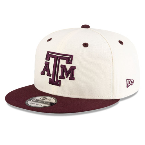 New Era Texas A&M cream and maroon snapback hat with raised ATM logo and flat bill, Aggies two tone structured baseball cap.