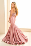 dress with semi-open back Ellie Wilde EW36004