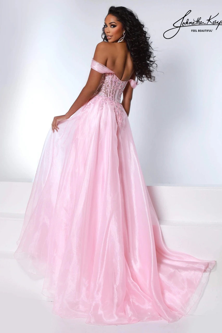 Johnathan Kayne 3279 Gown | Prom Headquarters
