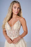 Close up off the dress Tiffany 16247