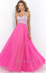 The Importance of Purchasing Your Prom Dress Now
