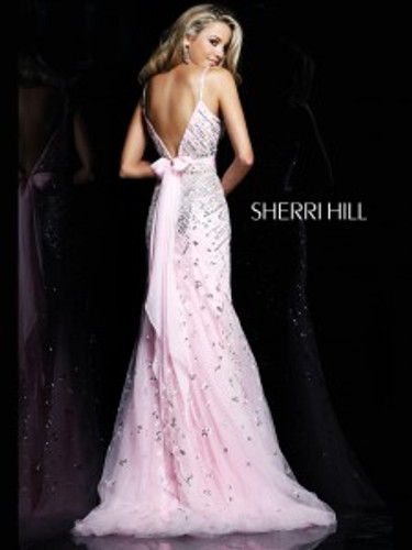 Pageant Designs Announces Most Popular Women’s Pageant Dress Designers & Brands