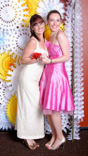 10 Prom Photos You Need to Take