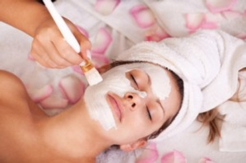 Look Even More Glowing in Your Pageant Dress with This Delicious DIY Face Mask!