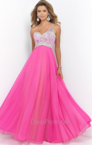 The Importance of Purchasing Your Prom Dress Now