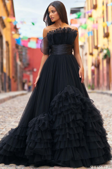 Ruffle clearance skirt gown