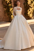 Pronovias Hollys Wedding Gown