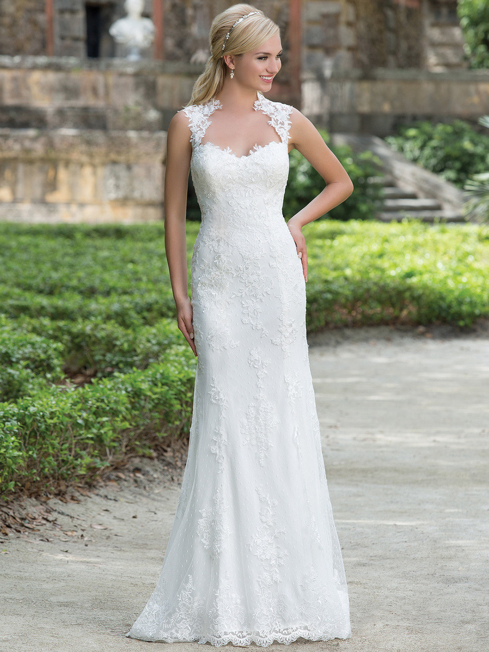 Sincerity 8 Queen Anne Lace Straight Bridal Dress ...