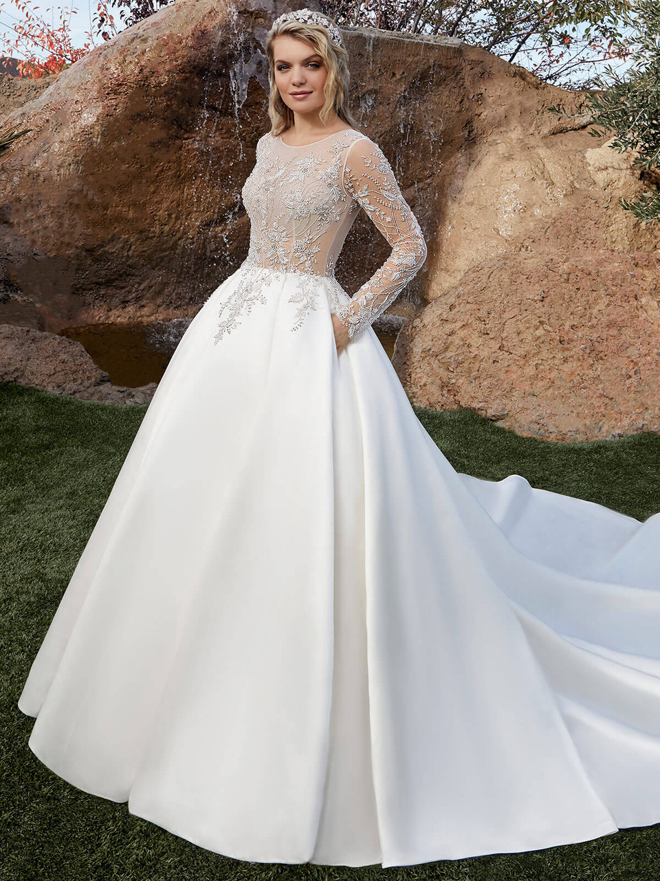 the diamond collection by casablanca bridal