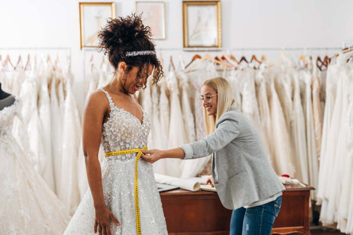 From Casual to Glam: What to Wear When Wedding Dress Shopping