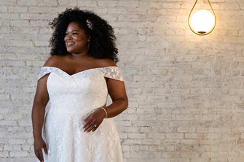 The 15 best wedding dress styles for plus sizes