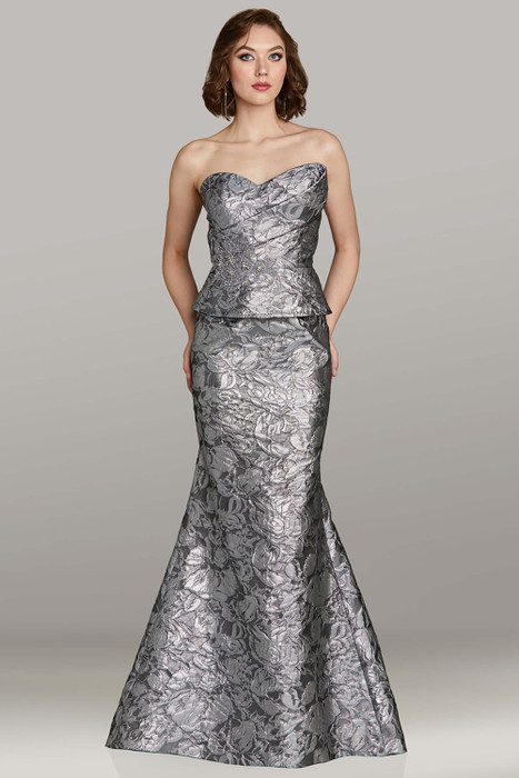 Feriani 12453 strapless silver jacquard gown with sweetheart neckline and fit-and-flare silhouette Feriani 12453 strapless silver jacquard gown with sweetheart neckline and fit-and-flare silhouette