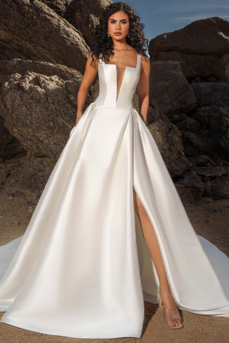 Front view of Kitty Chen Ezabella ballgown with plunging neckline and high slit Front view of Kitty Chen Ezabella ballgown with plunging neckline and high slit