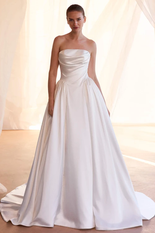 Front view of Pronovias Elihana soft satin A-line wedding dress