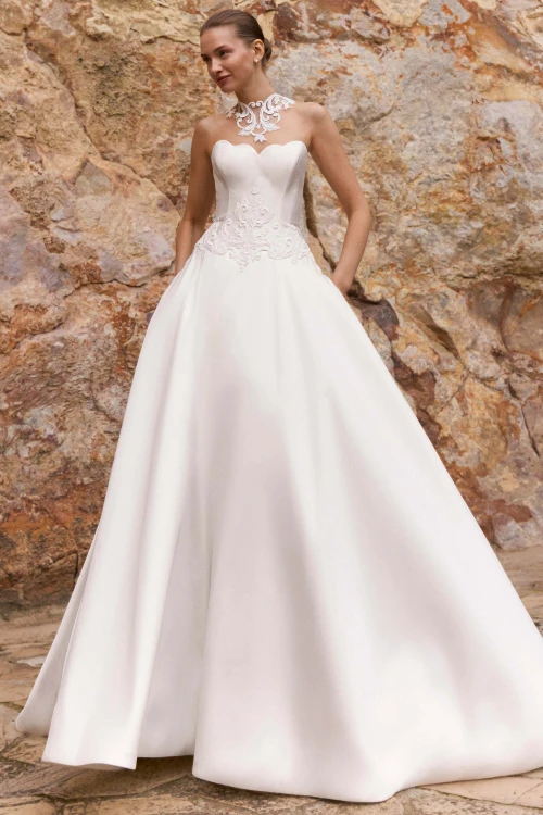 Front view of Pronovias Leafra A-line soft Mikado wedding dress