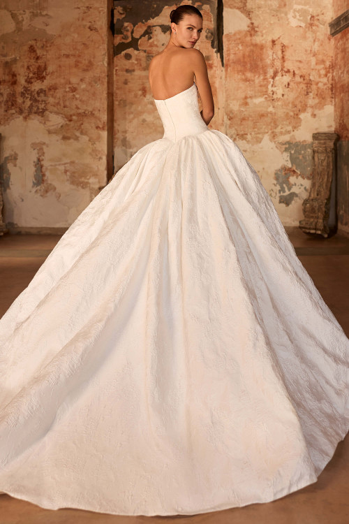 Pronovias Lington Wedding Gown