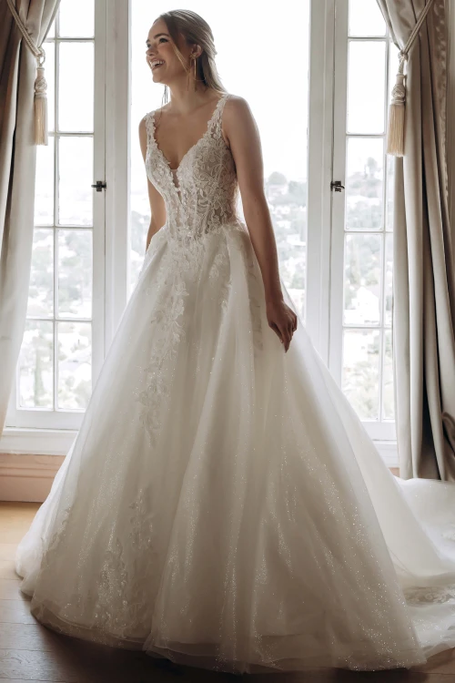Front view of Stella York SY8314 lace and sparkle tulle A-line wedding dress