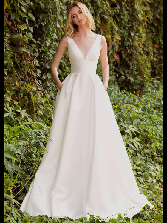 Mikado Bridal Ball Gown by Chic Nostalgia Peony 101500172 Mikado Bridal Ball Gown by Chic Nostalgia Peony 101500172