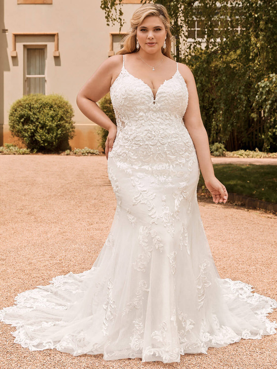 Fit And Flare Plus Size Wedding Gown Sophia Tolli Tamara Y22042 Fit And Flare Plus Size Wedding Gown Sophia Tolli Tamara Y22042