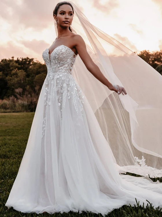 Sweetheart Wedding Gown Allure Bridals 9852