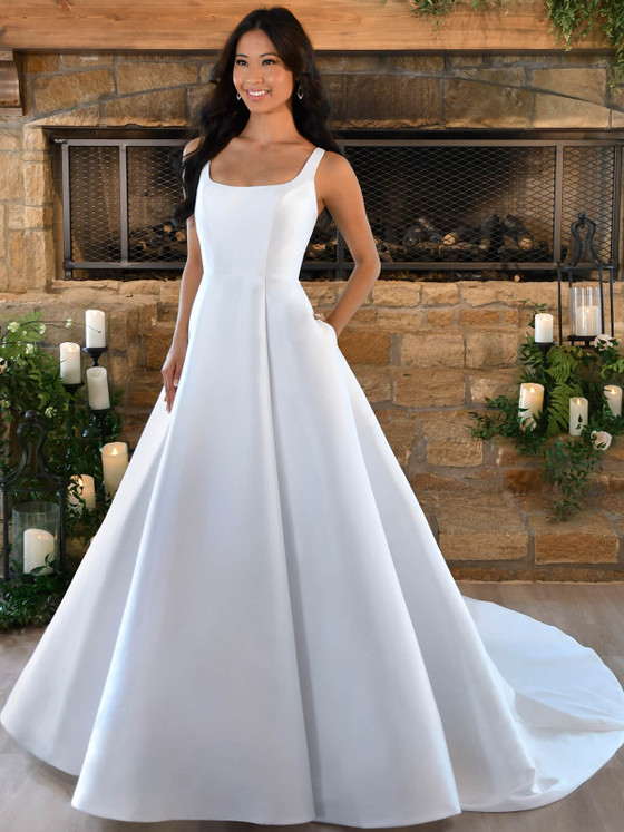Sleek mikado ball gown with square neckline and pleated A-line skirt Sleek mikado ball gown with square neckline and pleated A-line skirt