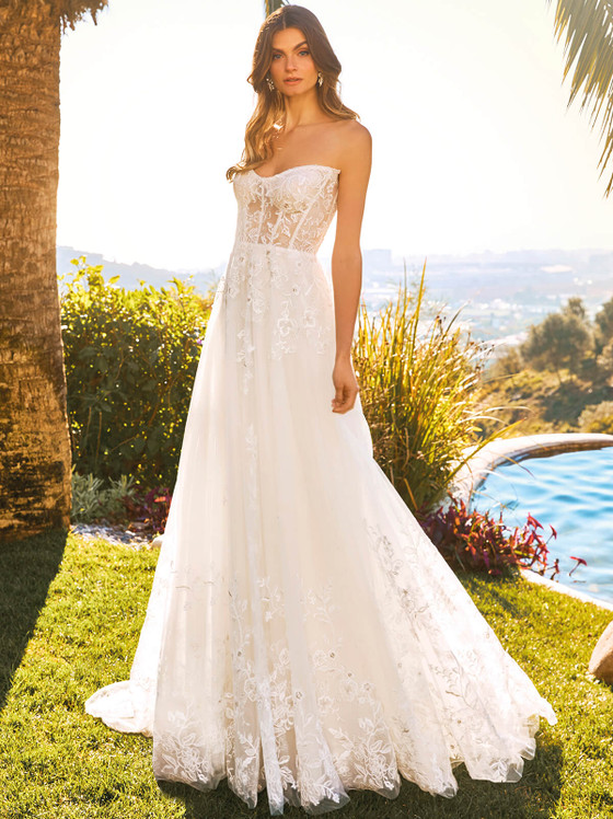A-Line Corset Bodice Bridal Dress Pronovias Sakura | Dimitra Designs
