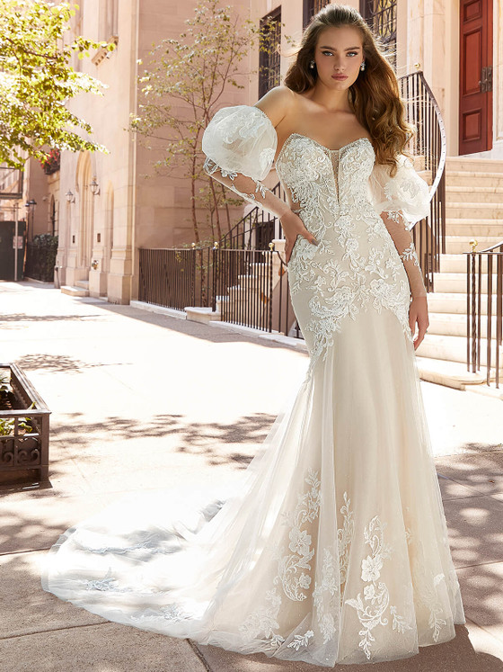 Front view Morilee Jordanna 2509 detachable sleeve lace wedding dress