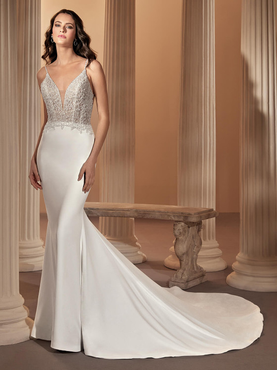 V-neck Demetrios Wedding Gown 1138 V-neck Demetrios Wedding Gown 1138