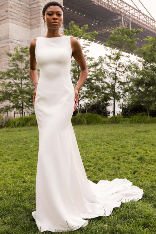 Front view Essense of Australia D3901 crepe sheath wedding dress