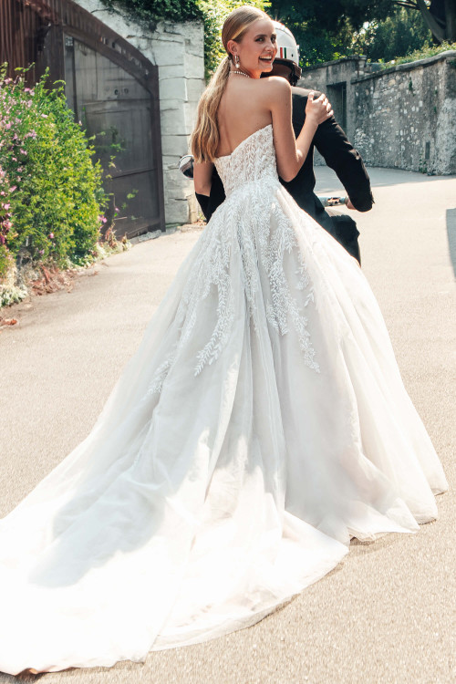 Madison James Wedding Gown MJ1017 Hilton Madison James Wedding Gown MJ1017 Hilton