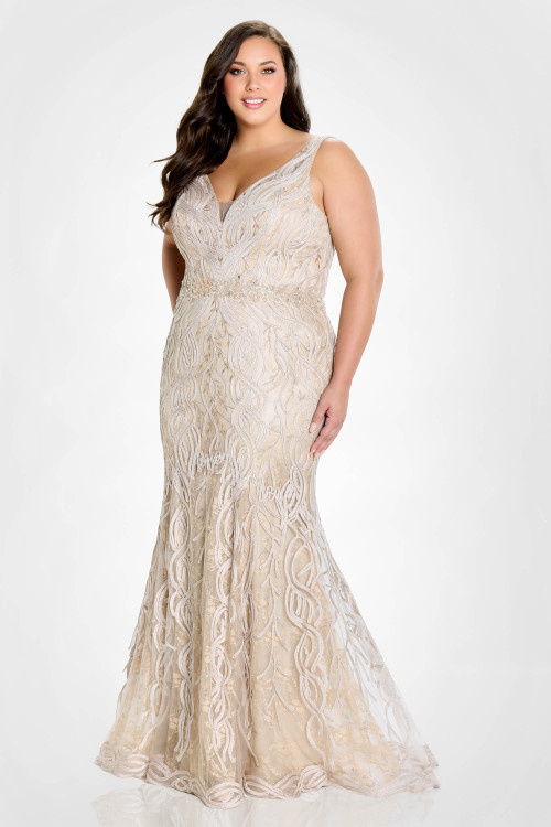 Plus Size Cappuccino Front Montage 120921 Plus Size Cappuccino Front Montage 120921