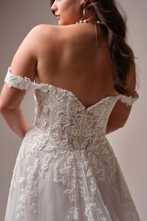 Plus Size Maggie Wedding Dress Everleigh | Dimitra Designs Plus Size Maggie Wedding Dress Everleigh | Dimitra Designs