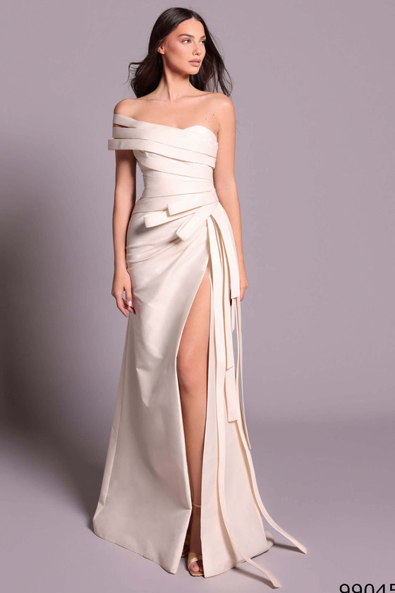 Front view of vanilla Tarik Ediz Gaia taffeta mother gown