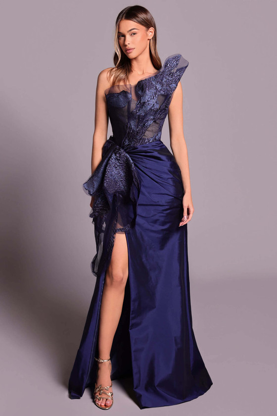 Front view of navy Tarik Ediz Jeanne one-shoulder mother gown